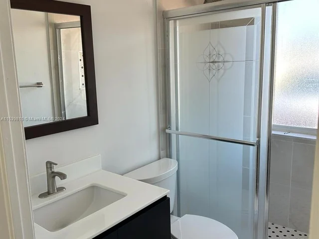 17030 SW 139th Pl, Miami FL 33177