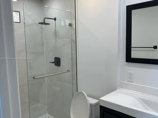 17030 SW 139th Pl, Miami FL 33177