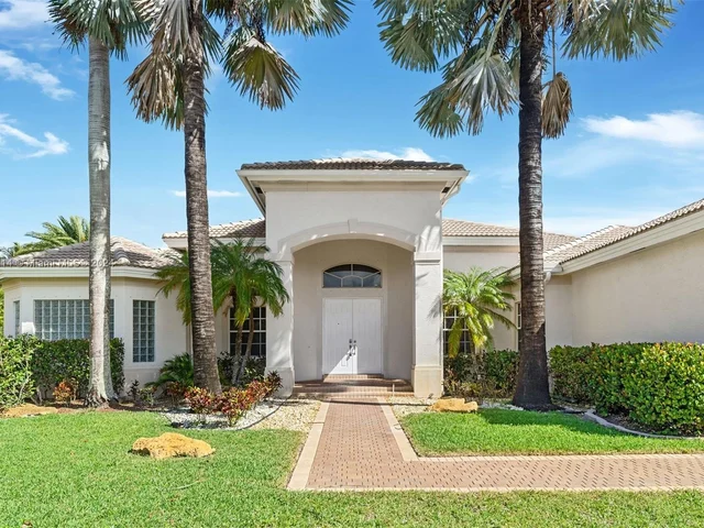 15001 SW 33rd St, Davie FL 33331