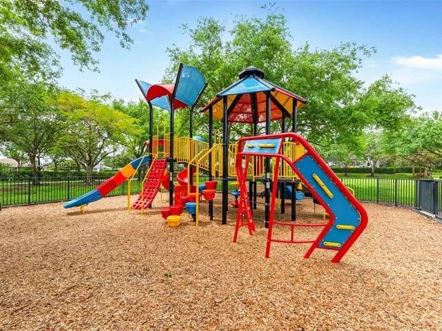 15001 SW 33rd St, Davie FL 33331