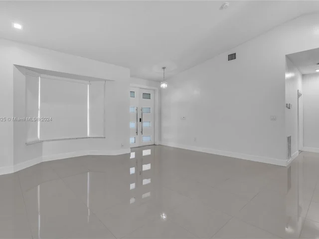 15374 SW 113th Ter, Miami FL 33196