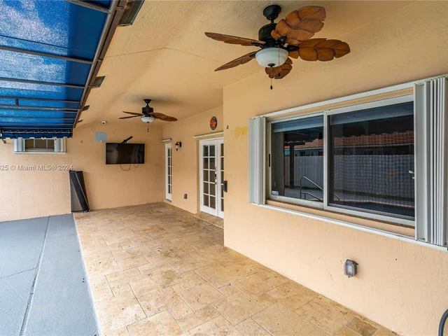 15374 SW 113th Ter, Miami FL 33196