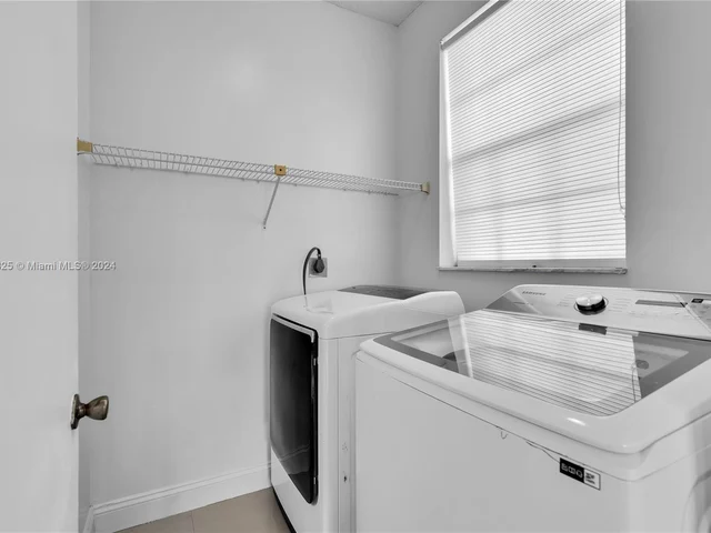 15374 SW 113th Ter, Miami FL 33196