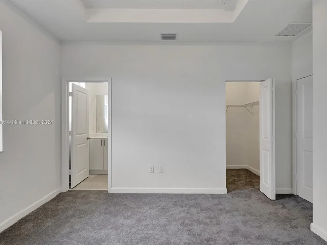 1880 SE 26th Ter, Homestead FL 33035