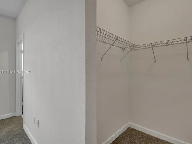 1880 SE 26th Ter, Homestead FL 33035