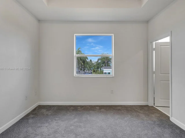 1880 SE 26th Ter, Homestead FL 33035