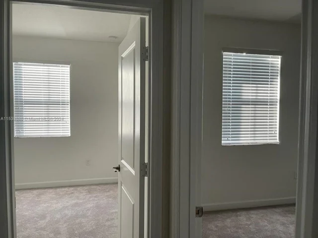 1880 SE 26th Ter, Homestead FL 33035