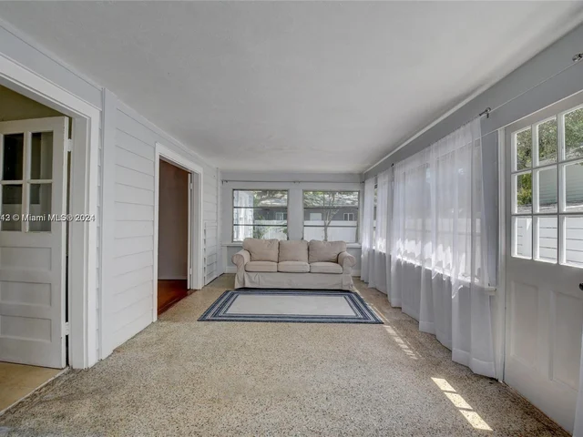 1500 NE 4th Pl, Fort Lauderdale FL 33301