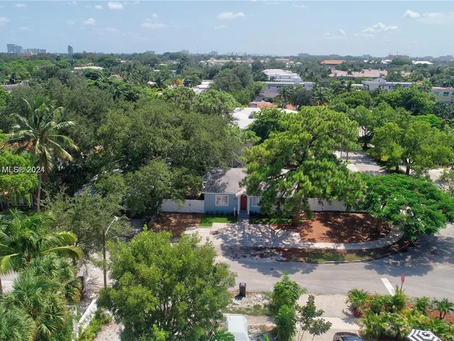 1500 NE 4th Pl, Fort Lauderdale FL 33301