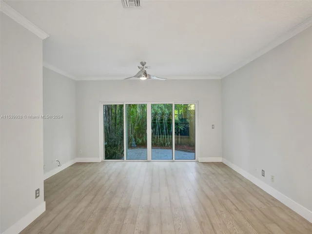 835 NE 19th Ave # 10, Fort Lauderdale FL 33304