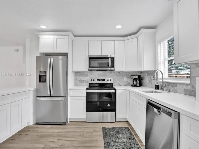 510 N 24th Ave # 0, Hollywood FL 33020