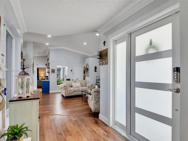 4773 SW 143rd Ct, Miami FL 33175