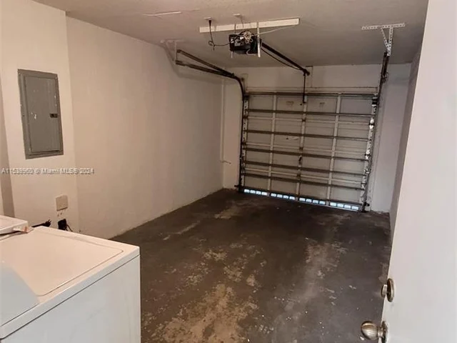 7375 NW 173rd Dr # 52, Hialeah FL 33015