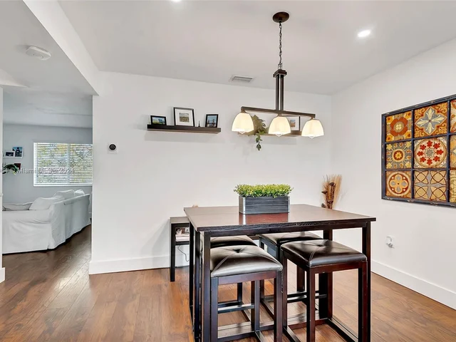 15330 SW 134th Pl # 310, Miami FL 33177