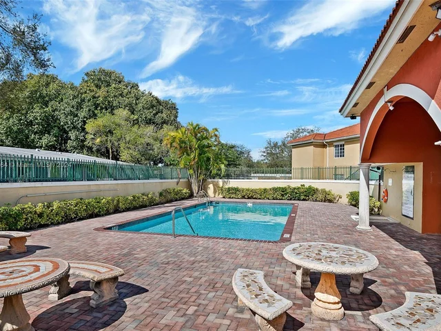 15330 SW 134th Pl # 310, Miami FL 33177