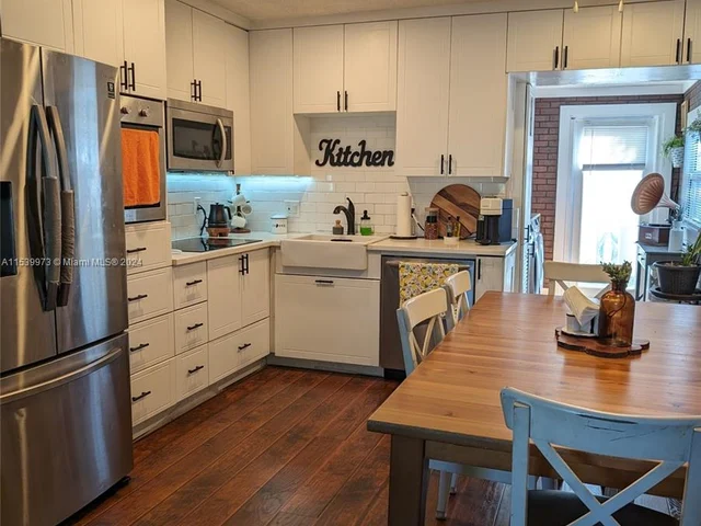 1612 NW 45th Ct, Tamarac FL 33309