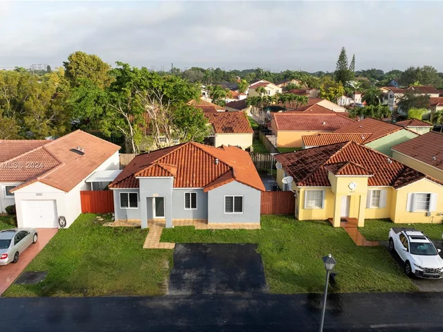 12887 SW 151st Ln, Miami FL 33186