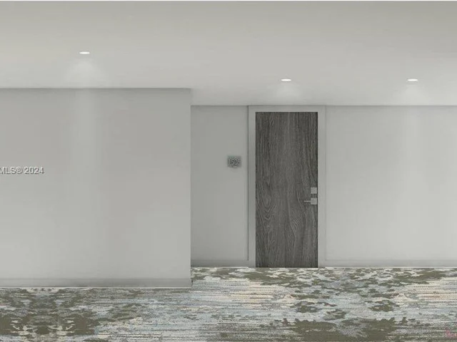 2555 Collins Ave # 809, Miami Beach FL 33140