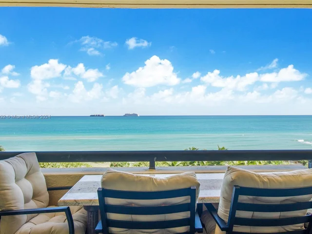 2555 Collins Ave # 809, Miami Beach FL 33140