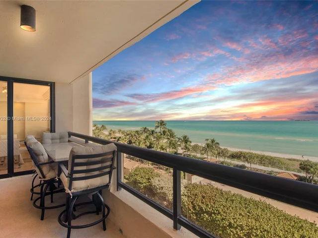 2555 Collins Ave # 809, Miami Beach FL 33140