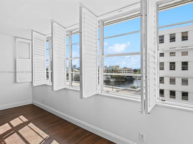 1160 N Federal Hwy # 718, Fort Lauderdale FL 33304