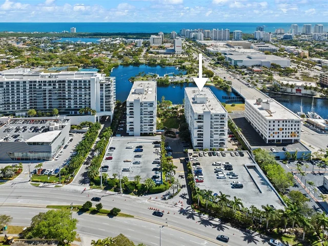 1160 N Federal Hwy # 718, Fort Lauderdale FL 33304