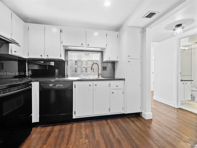 1160 N Federal Hwy # 718, Fort Lauderdale FL 33304