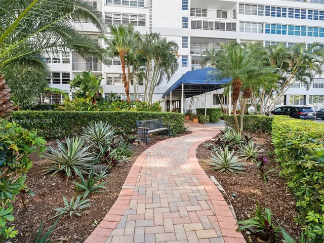 1160 N Federal Hwy # 718, Fort Lauderdale FL 33304