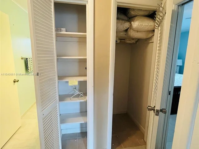 1150 Atlantic Shores Blvd # 501, Hallandale Beach FL 33009