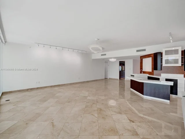 20155 NE 38th Ct # 603, Aventura FL 33180