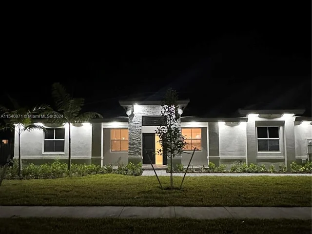 16931 SW 289th Ter # C, Homestead FL 33030