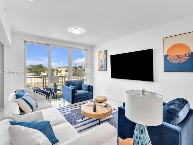 2651 NE 212th Ter # 307, Aventura FL 33180