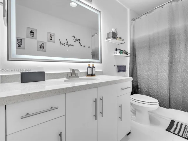 2651 NE 212th Ter # 307, Aventura FL 33180