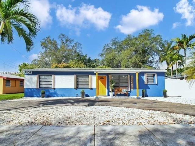 2406 N 28th Ave, Hollywood FL 33020