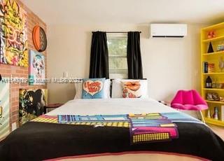 2406 N 28th Ave, Hollywood FL 33020