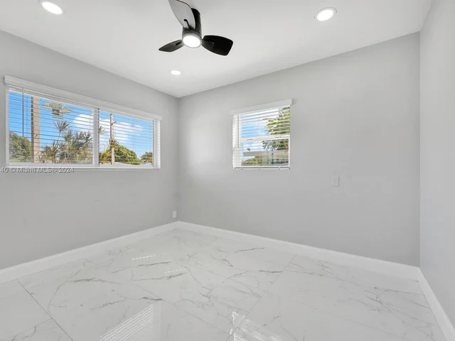 1333 NW 9th Ave, Fort Lauderdale FL 33311