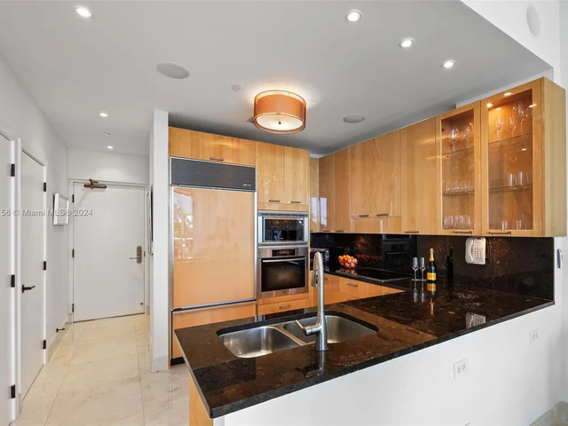 6799 Collins Ave # 307, Miami Beach FL 33141