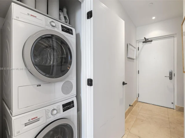 6799 Collins Ave # 307, Miami Beach FL 33141