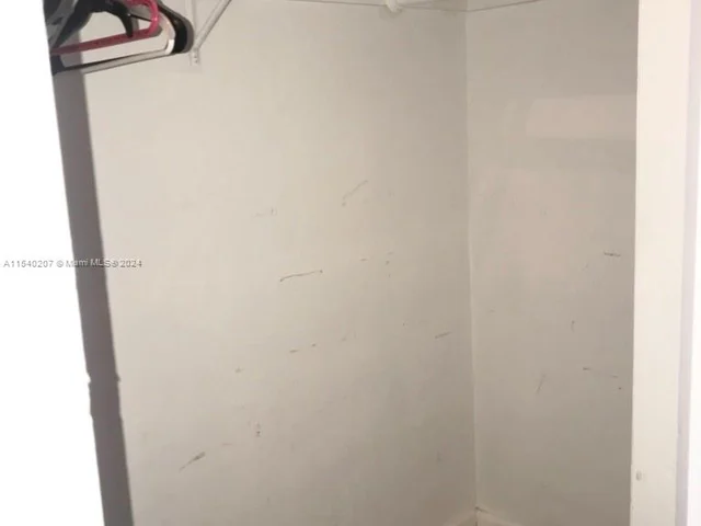 932 Euclid Ave # 5, Miami Beach FL 33139