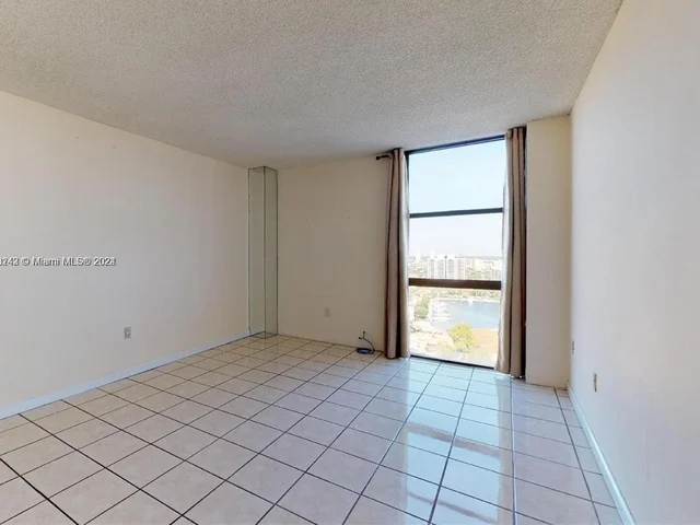 3625 N Country Club Dr # 2601, Aventura FL 33180