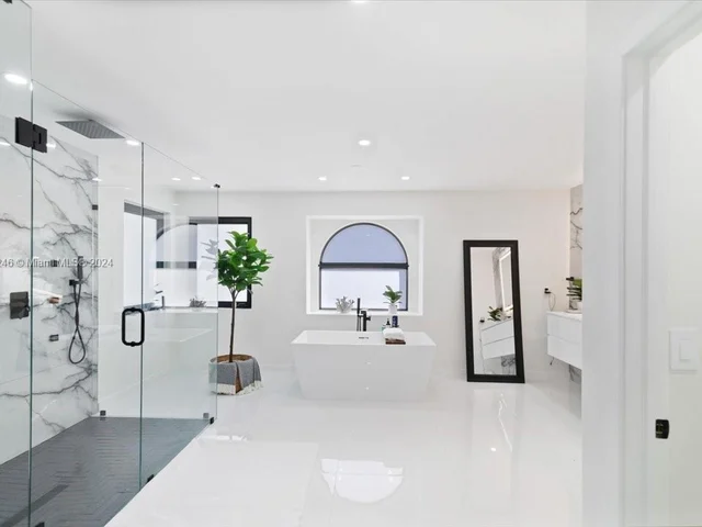 2382 SW 180th Ave, Miramar FL 33029