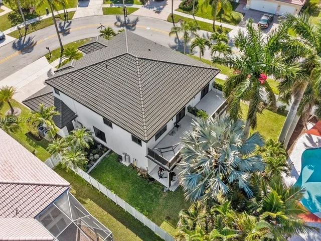 2382 SW 180th Ave, Miramar FL 33029