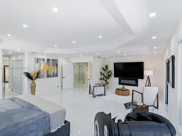 2382 SW 180th Ave, Miramar FL 33029