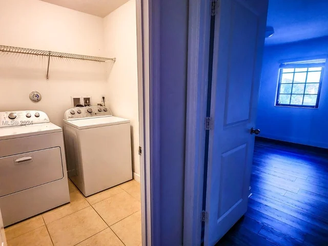 470 NE 194th Ter # 470, Miami FL 33179