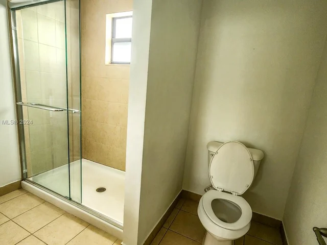 470 NE 194th Ter # 470, Miami FL 33179