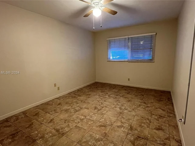 2400 SW 42nd Ave # 1, Fort Lauderdale FL 33317