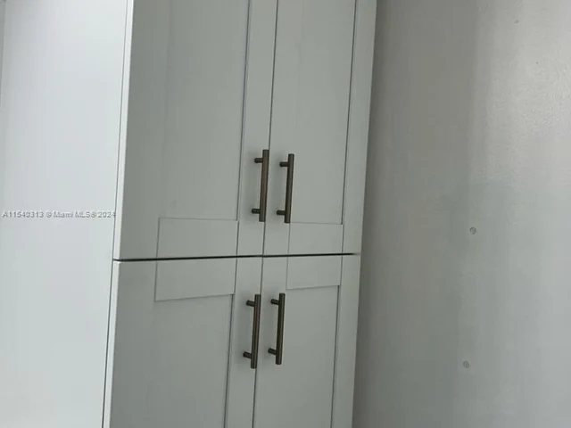 440 S Park Rd # 207, Hollywood FL 33021