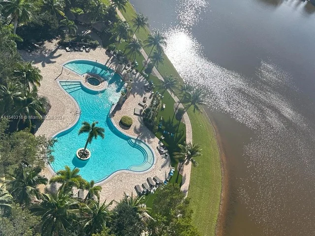 2641 N Flamingo Rd # 1807N, Sunrise FL 33323