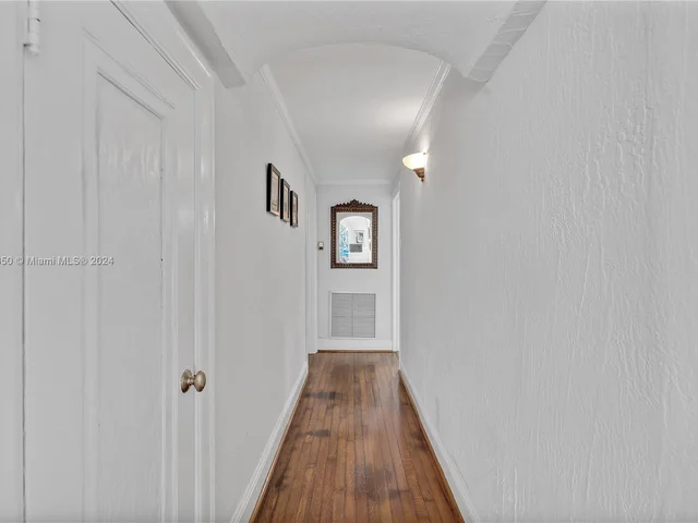 2153 SW 13th St, Miami FL 33145