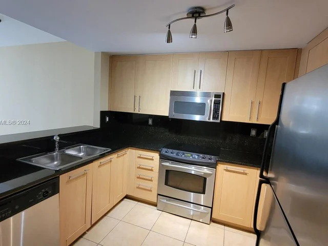 511 SE 5th Ave # 720, Fort Lauderdale FL 33301